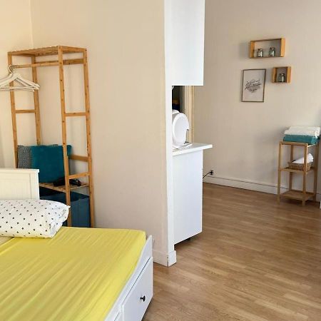 Appartement A Париж Экстерьер фото