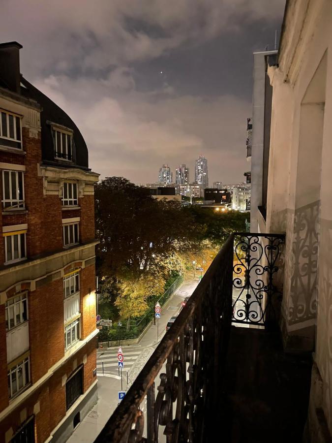 Appartement A Париж Экстерьер фото