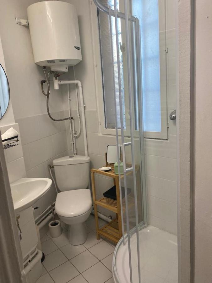 Appartement A Париж Экстерьер фото